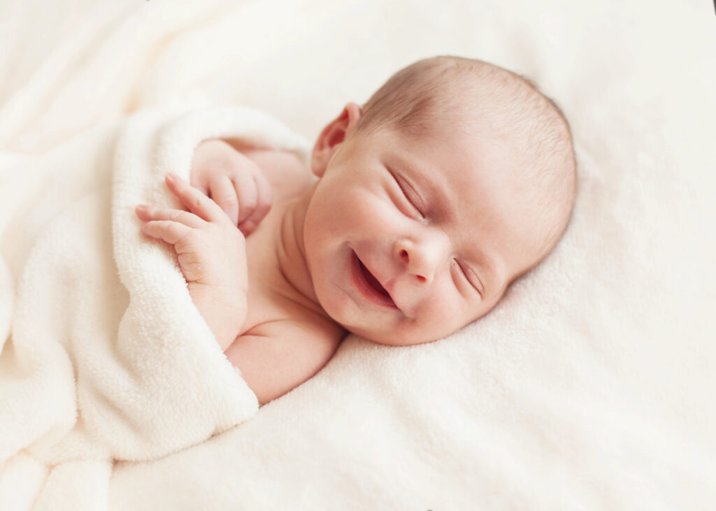 nyfødte barns sanser og kompetencer